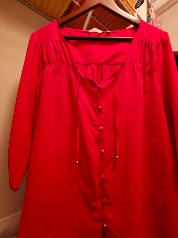 Red light weight blouse in great condition. Size 16. $20.