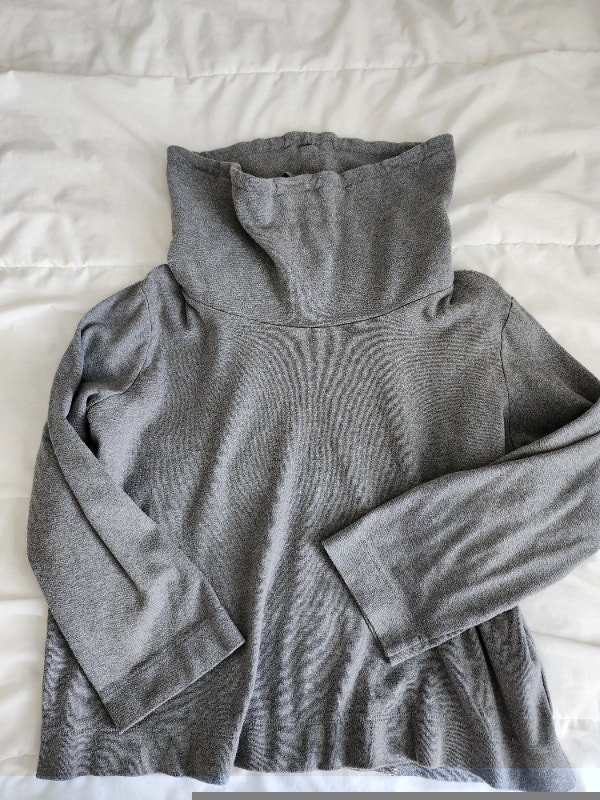 Jones New York grey top. Size XL. $20. - photo 3