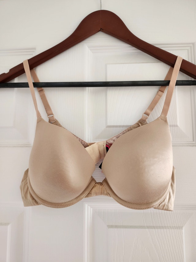 7 bras for $10!!