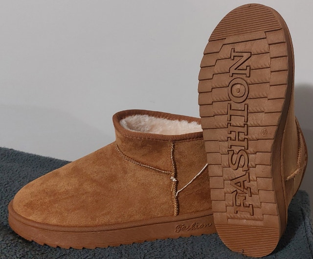 Women's Suede Platform Ankle Boots - Size 8 - $25 - photo 2