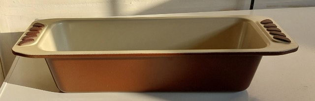 Paderno bread loaf tray. $10