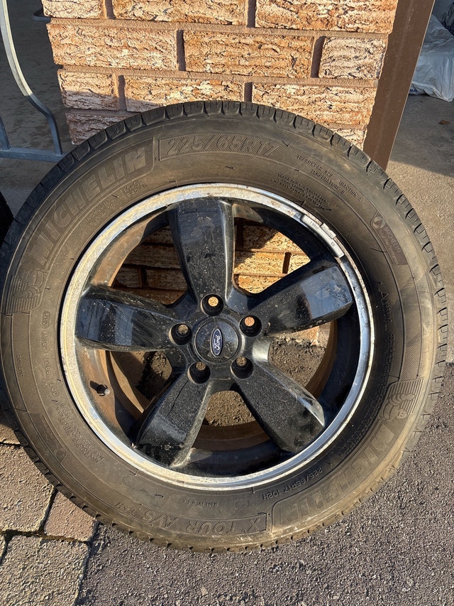 17" Ford Escape Wheels & Michelin Defender Tires – 225/65R17 - photo 2