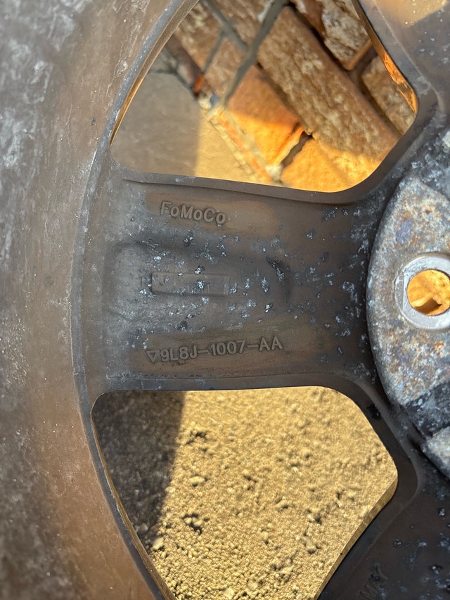 17" Ford Escape Wheels & Michelin Defender Tires – 225/65R17 - photo 4