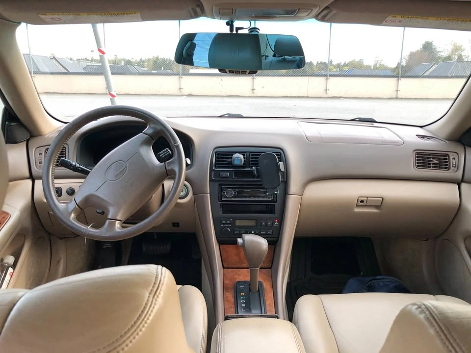 1998 Lexus ES300 - photo 4