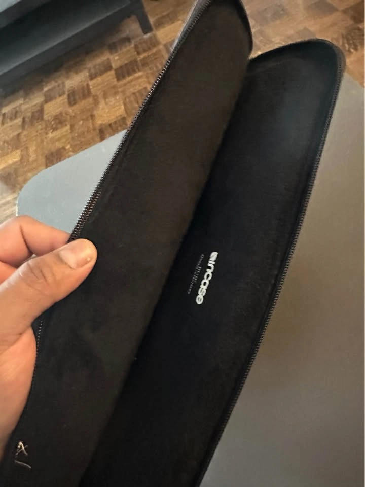 Incase Compact Laptop Sleeve 14" - photo 4