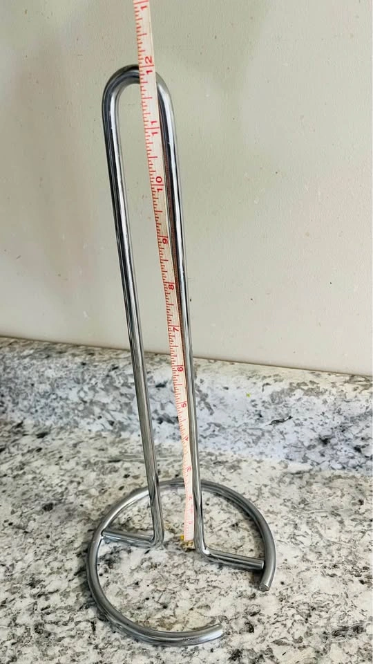 Quality metal paper towel holder 🧻 - photo 3