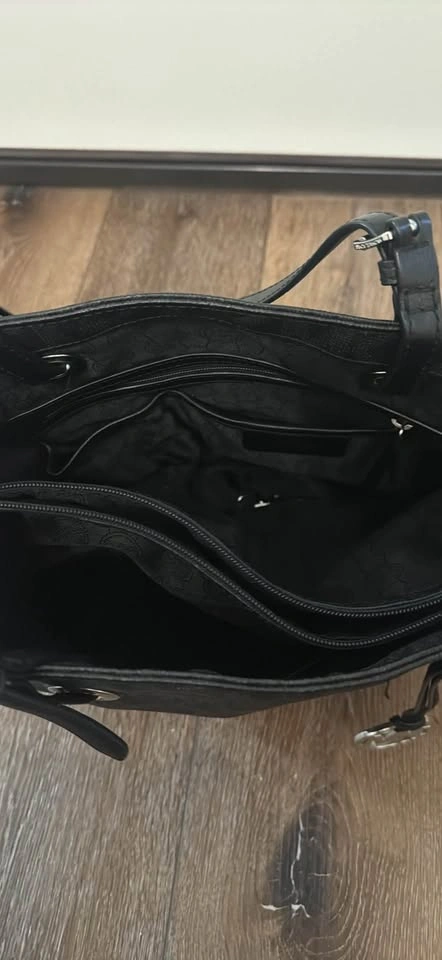 Black Michael Kors Bag - photo 2