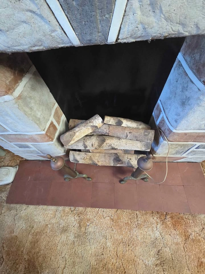 Faux Fireplace Set with Andirons - photo 2