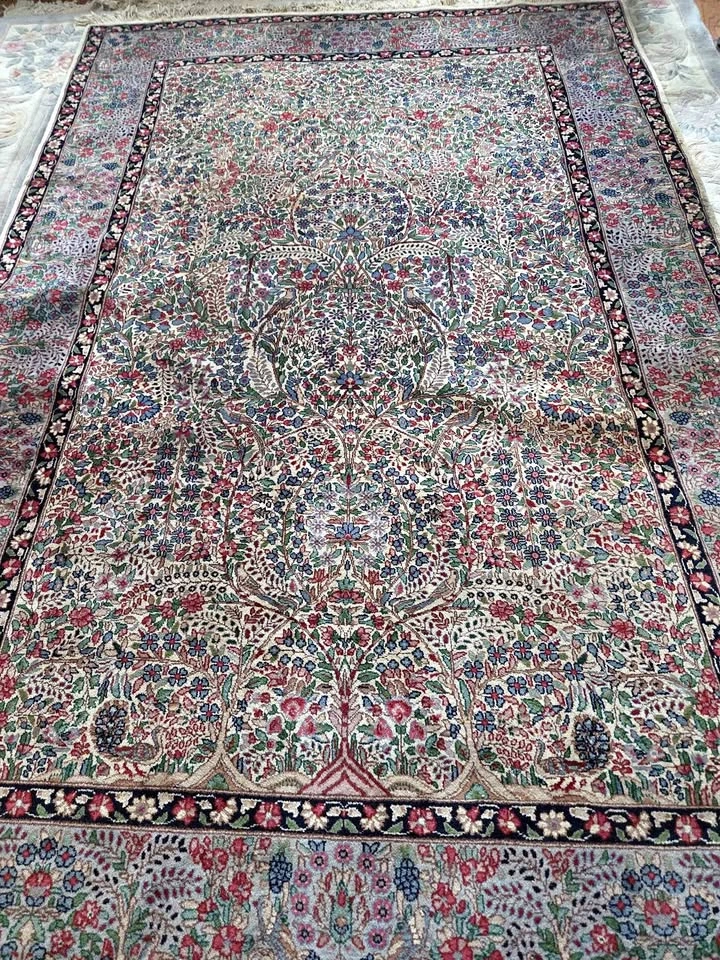Beautiful Hand Made Semi-Antique Rug