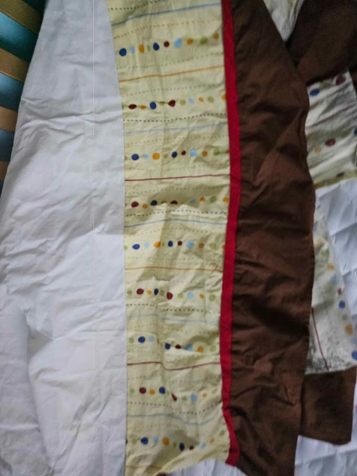 7 piece crib bedding set - photo 3
