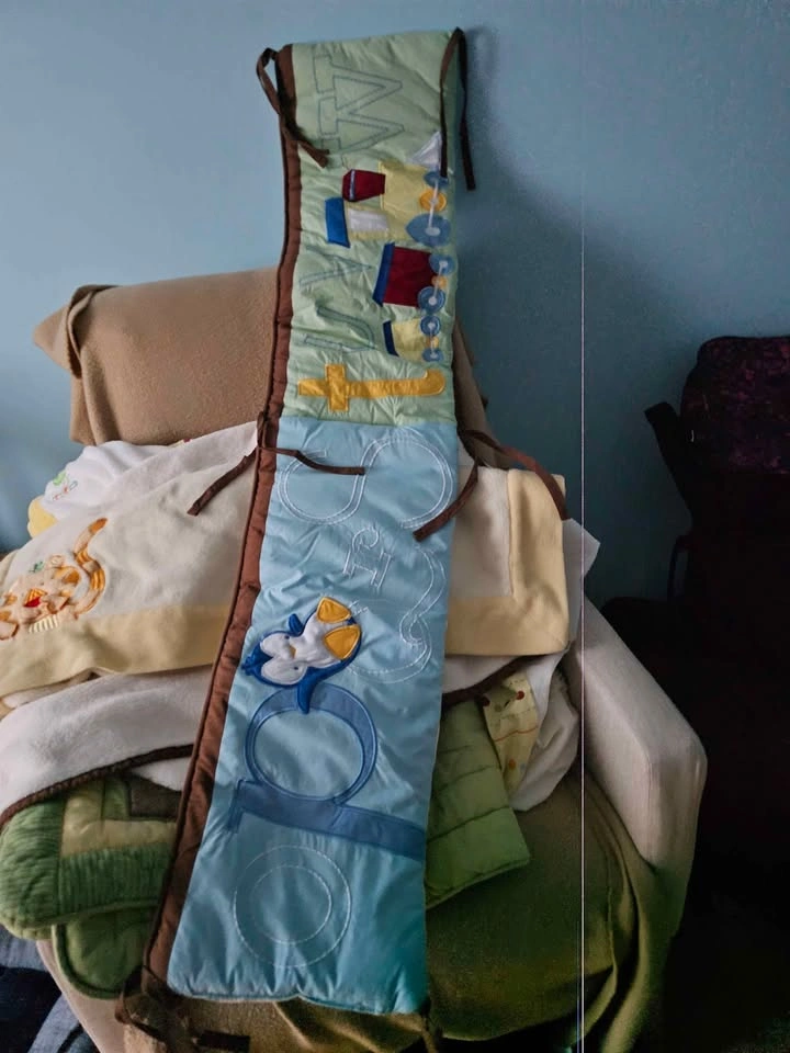7 piece crib bedding set - photo 5