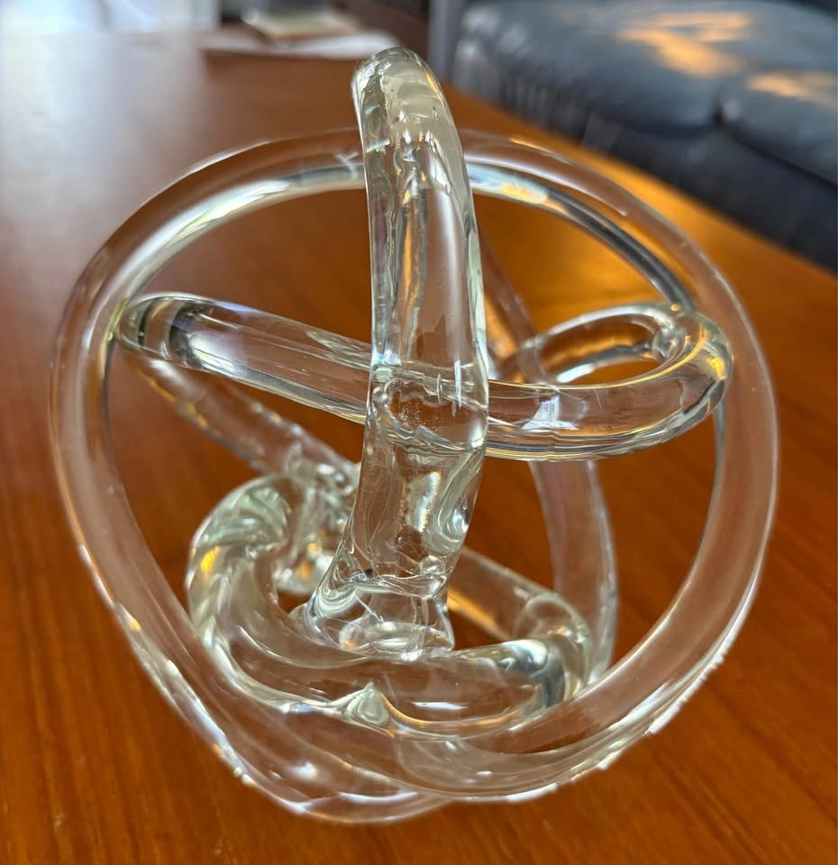 MCM style Clear Glass Infinite Knot Sculpture - Hand-Blown Decor - photo 4