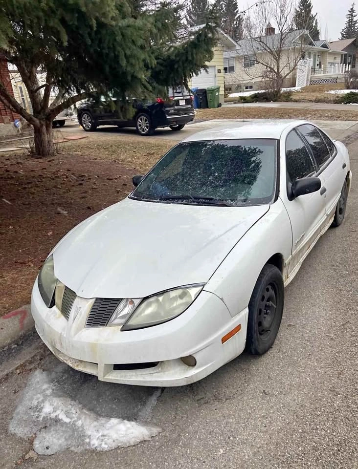 Pontiac Sunfire Sedan - photo 2