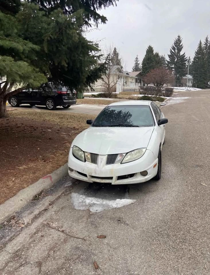 Pontiac Sunfire Sedan - photo 3