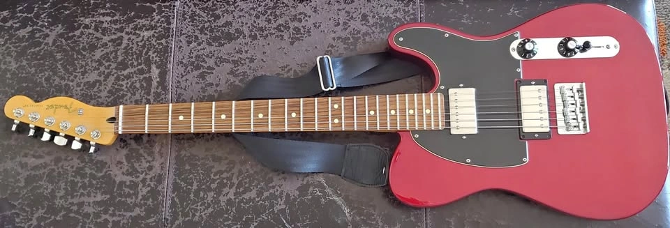 Fender Blacktop Telecaster HH - MIM 2011 - Candy Apple Red - photo 2
