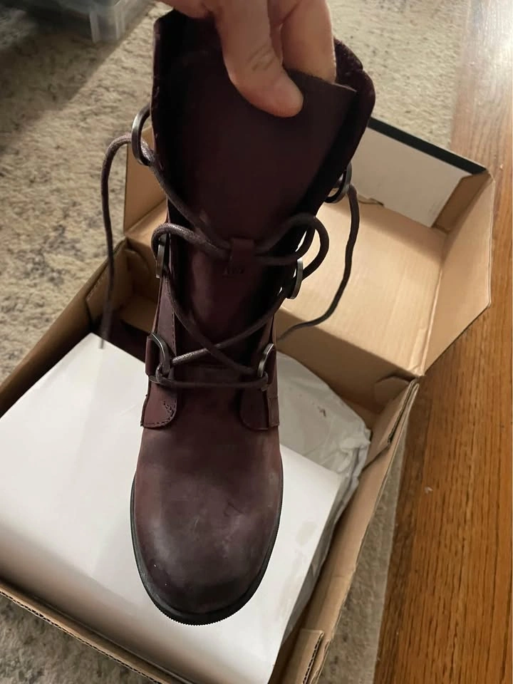 BNIB Sorel Waterproof wedge boots womens - photo 2