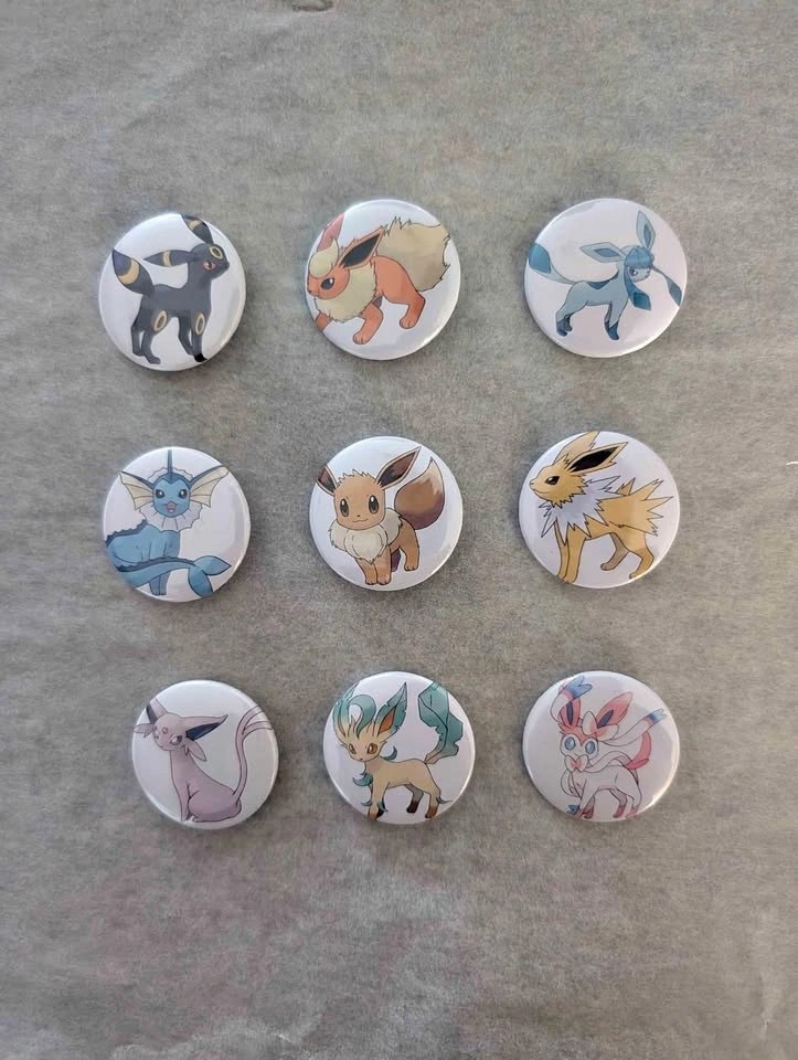Eeveelution Pins (Set)