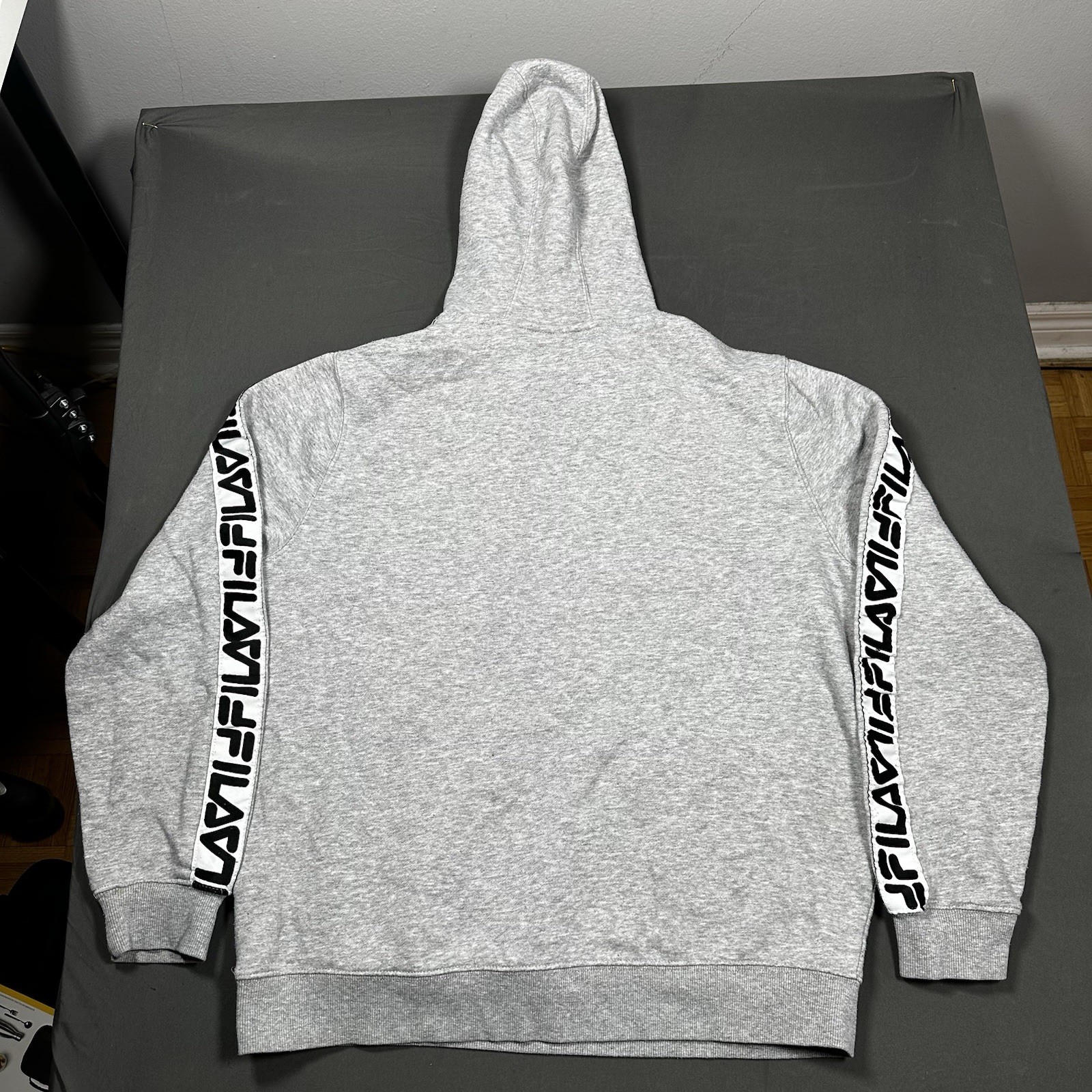 FILA Mens Hoodie Gray Pullover Sweatshirt [SIZE M] - photo 2