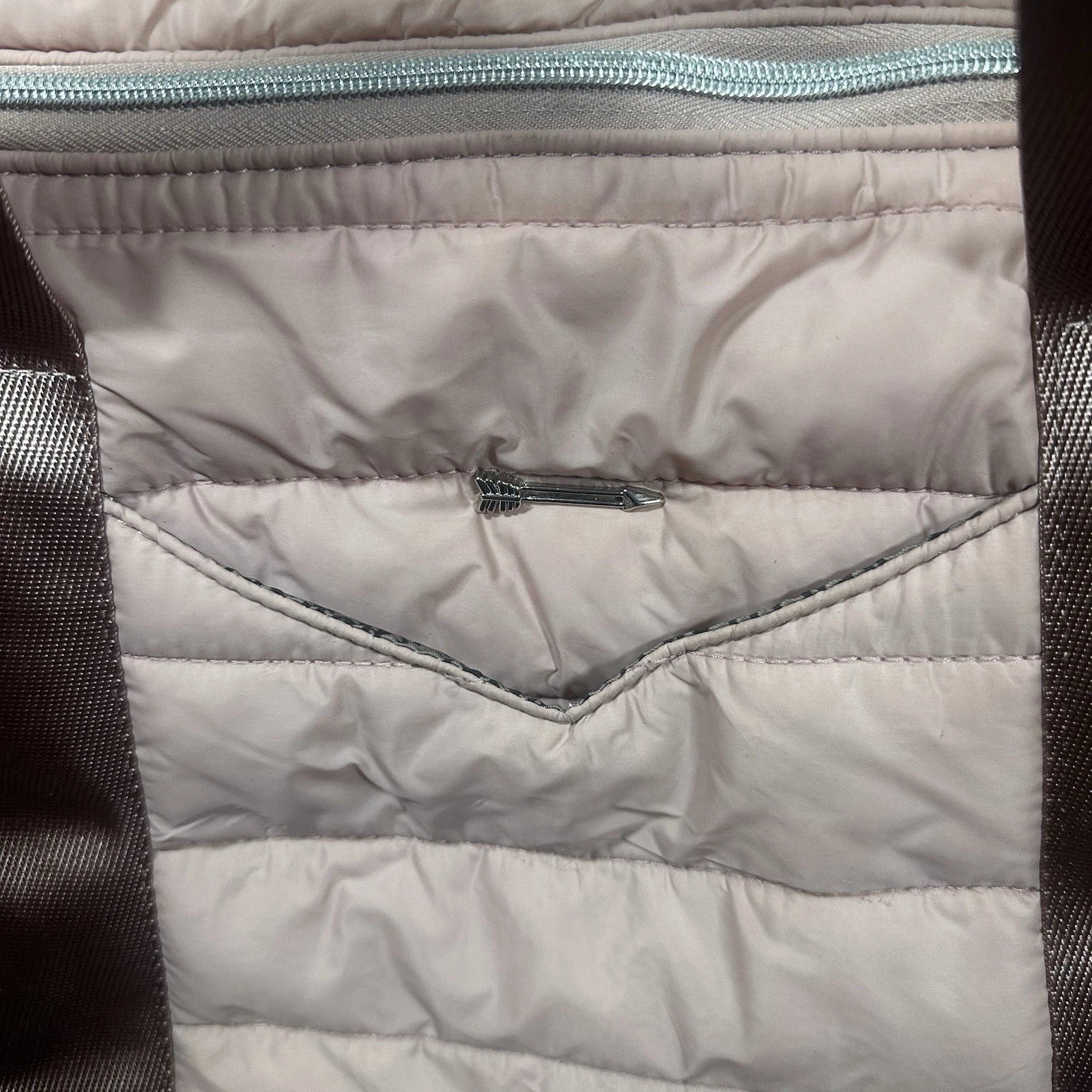 Stella & Dot Pink Puffer Travel Bag - photo 3