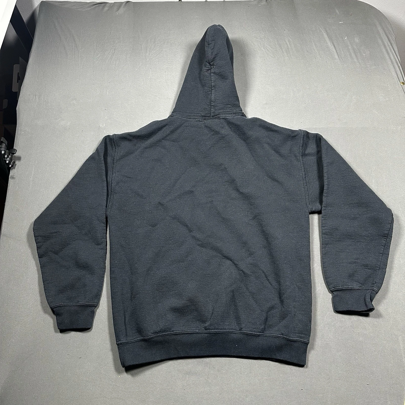Gildan Keep Calm Hoodie Black Size M - photo 2