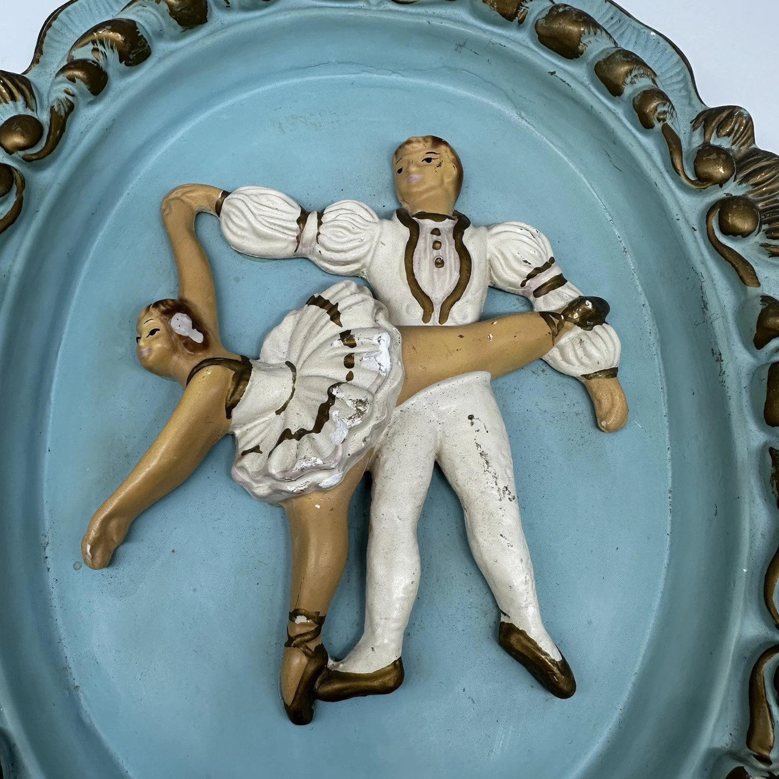 Vintage Decorative Wall Plate with Dancing Couple Relief - photo 2