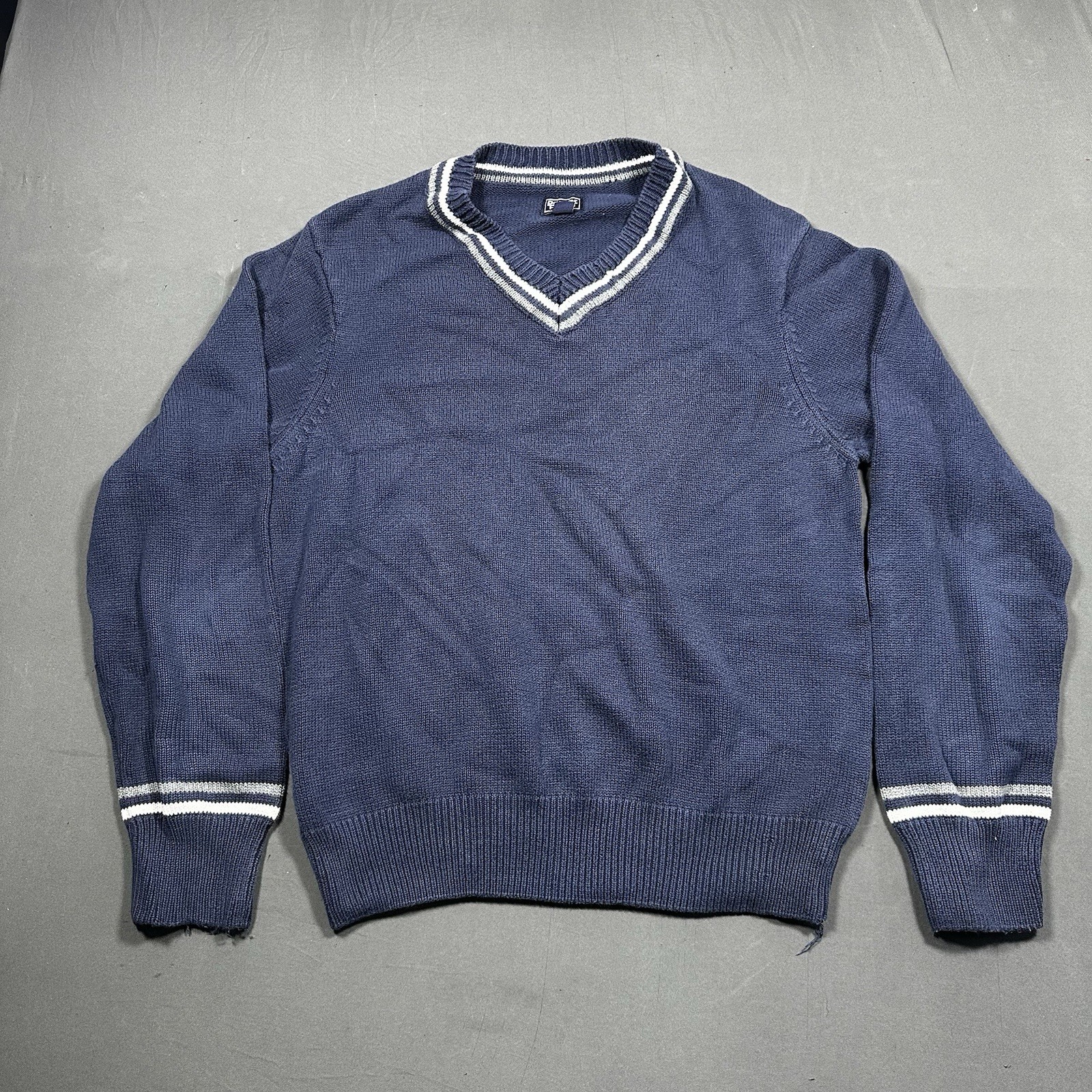 Men's Denver Hayes Navy Blue V-Neck Sweater XL