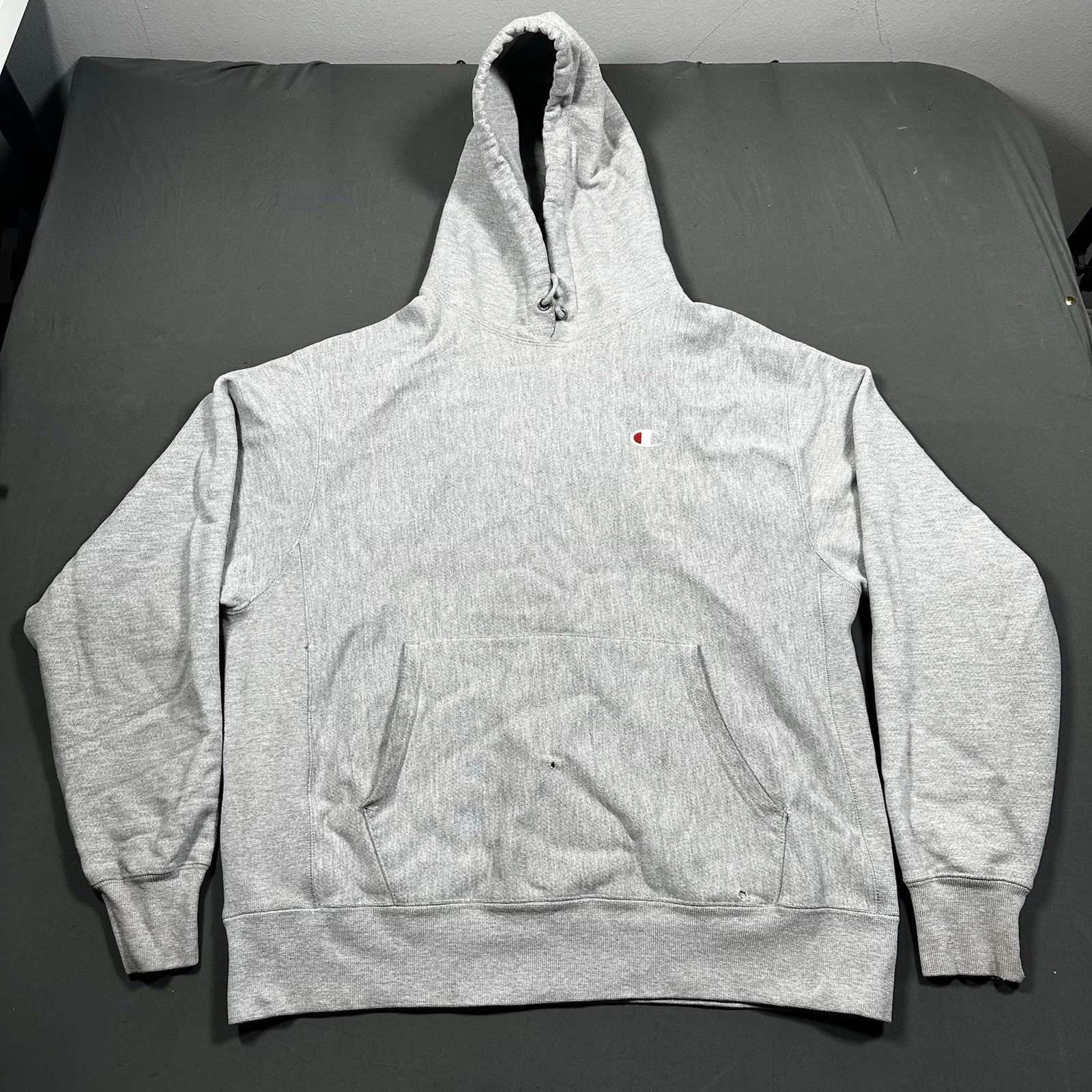 Champion Reverse Weave Embroidered Logo Hoodie - Women's L Gray