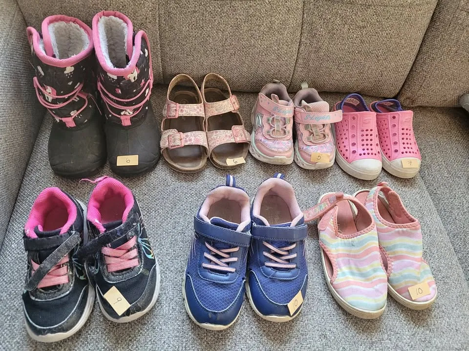 Girls Shoes / Boots, Sizes 5,6,9,10