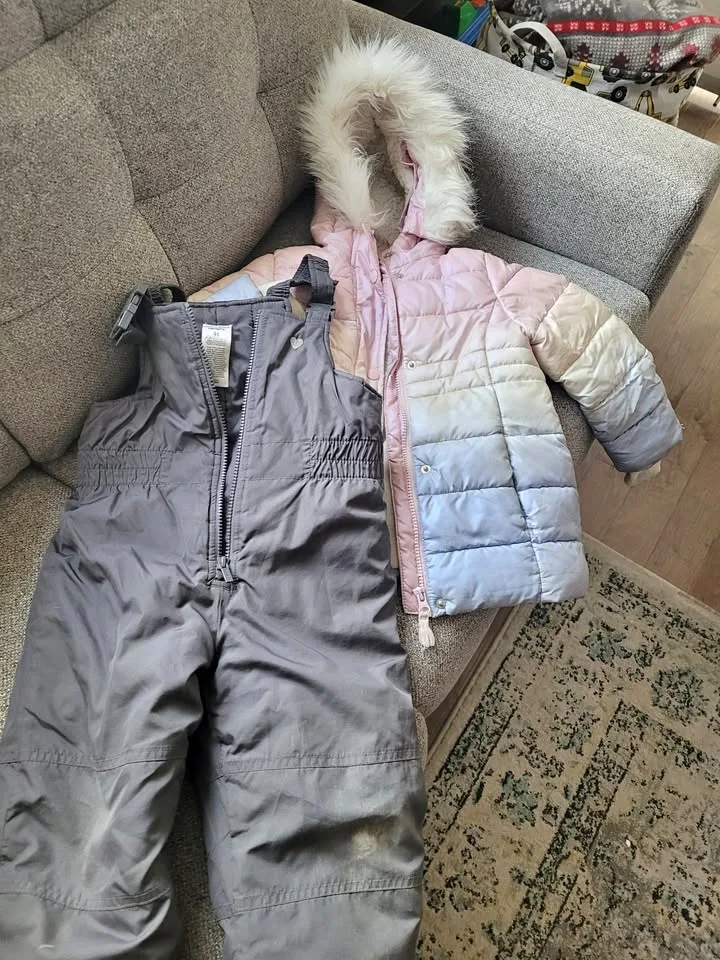 4T Winter Coat and Snowpants set, Girls