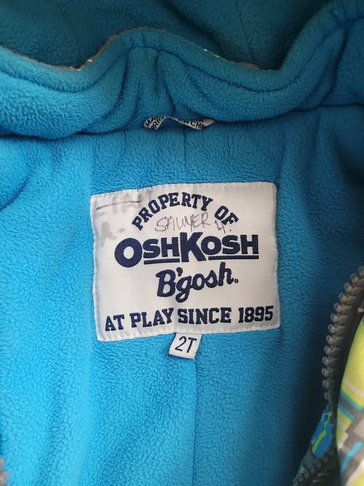 2T Boys OshKosh Winter Coat image indicator(2)