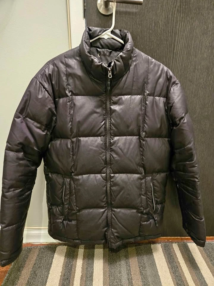 Men's Winter Puffer Jacket - Size M  - Black