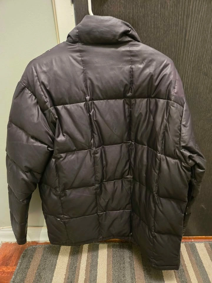 Men's Winter Puffer Jacket - Size M  - Black - photo 2