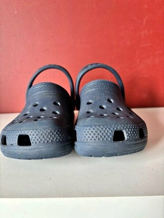 Children's Blue CROCS Size 11