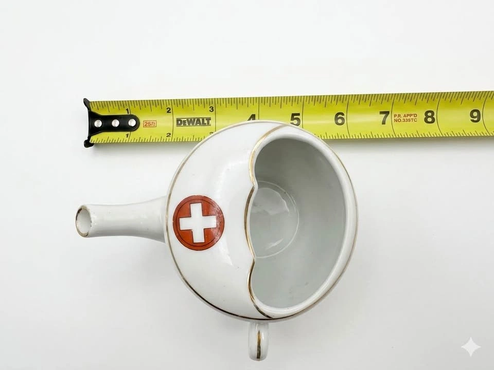 Antique Porcelain Feeder Cup - Red Cross WWI/Victorian - photo 2