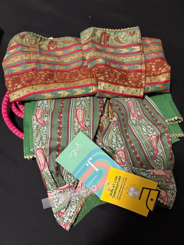 Brand New J. Toddler Dress - Size 2-3 Years - photo 2