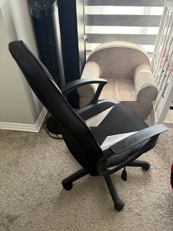 Office chair - photo 2