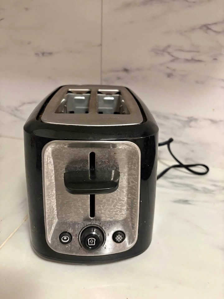 2-slice Toaster