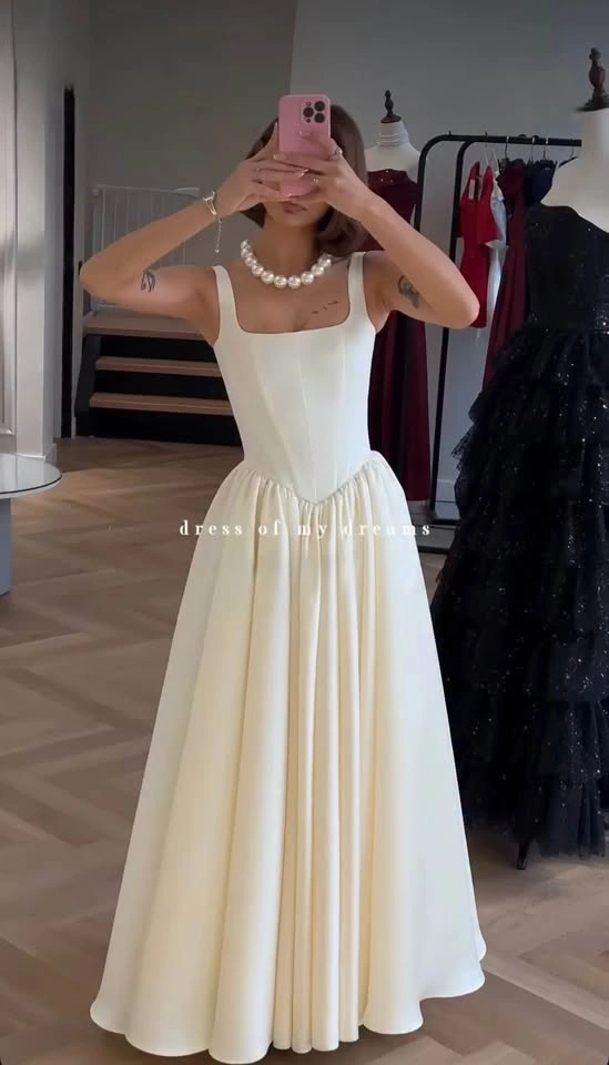 Minimalist Pearl Milk Corset Gown - Modern Cinderella Style - photo 5