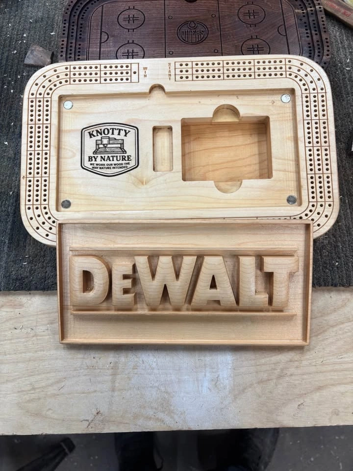 DeWalt Wood Cribbage Board Handcrafted - photo 2