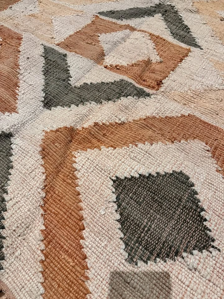Geometric Area Rug - photo 2