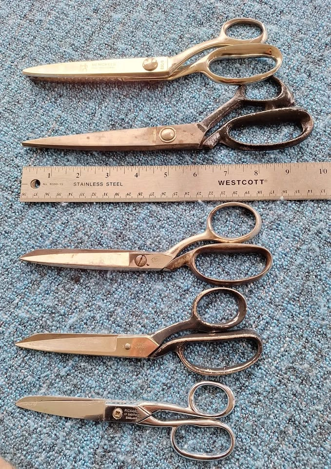 Vintage Scissors - photo 2