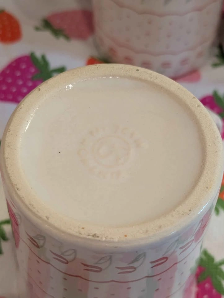 Vintage Alco coffee mugs pink and cream tulips and polka dots (3 - photo 3
