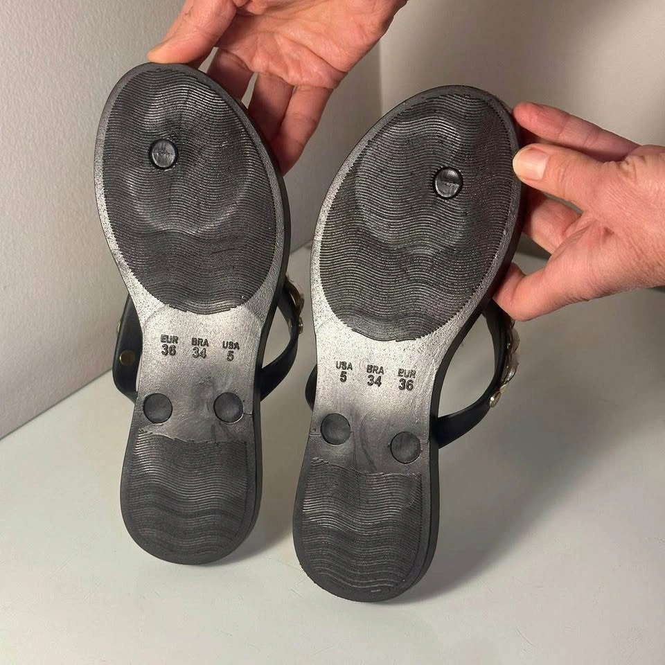 Size 5 New Flip Flops - photo 3