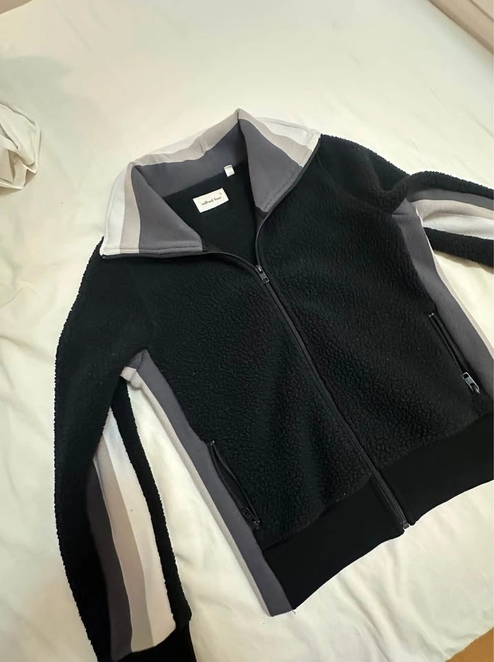 Wilfrid Free Black Fleece Sweater | Medium - photo 5