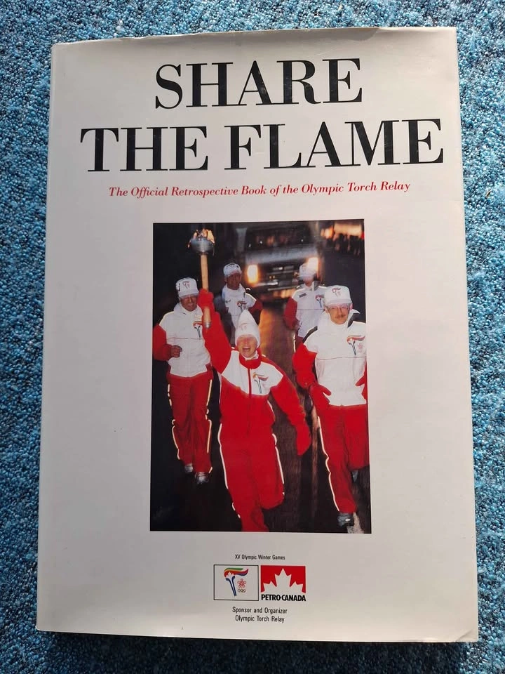 1988 Calgary Olympic Torch Relay Book and Glass - photo 2