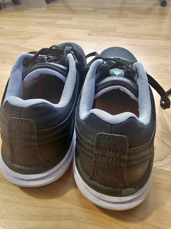 Safety Shoes - Wide Toe Boot