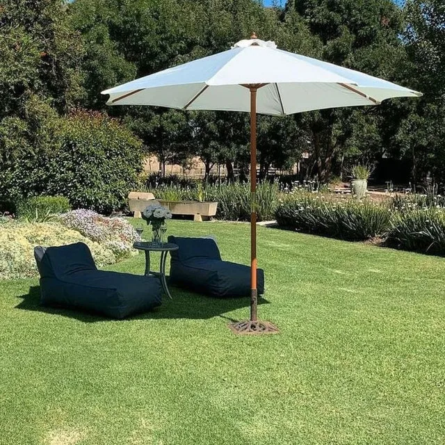 BRAND NEW Outdoor/Indoor Self Expanding Foam Filled Lounger image indicator(3)