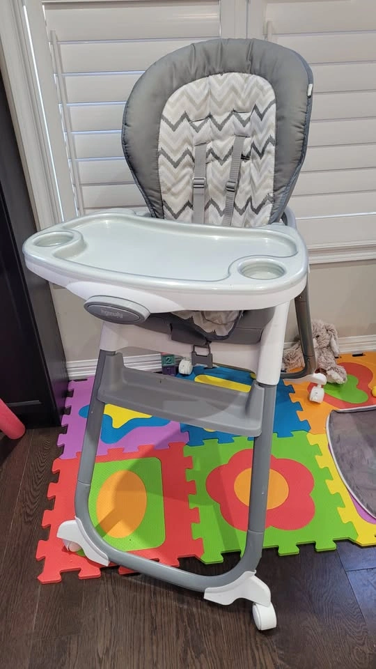 3 in 1 Ingenuity High Chair - photo 2