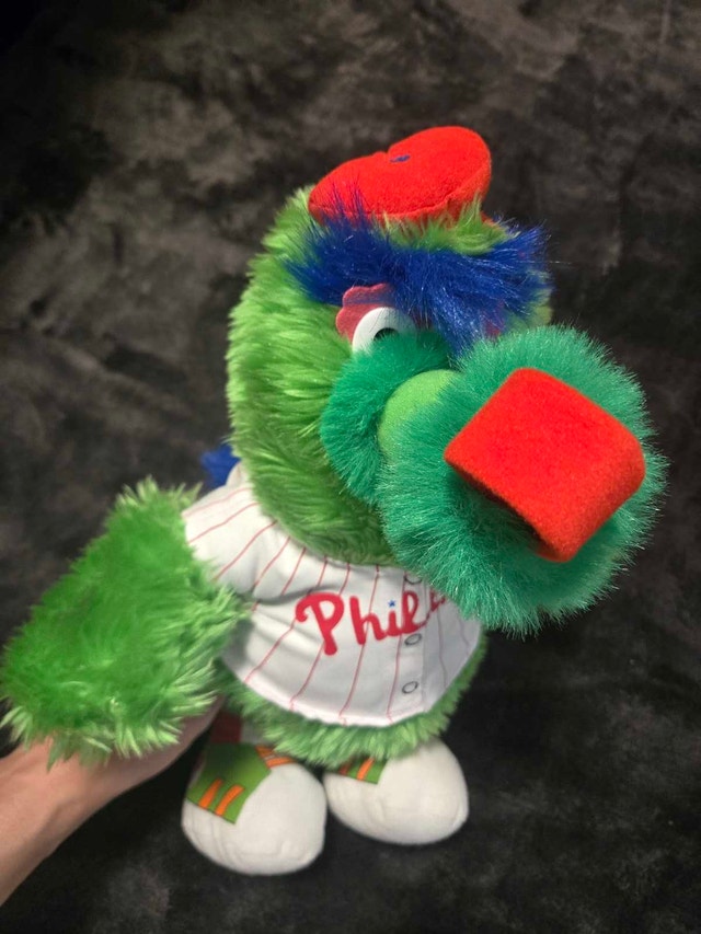 Philadelphia Phillies 14" Phillie Phanatic Plush - photo 4