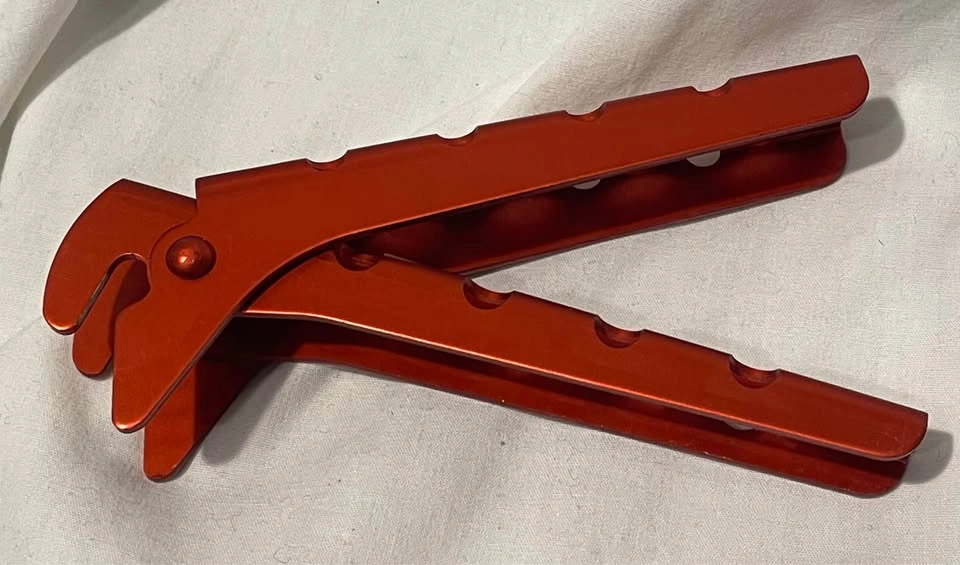 Trangia Red Anodized Pot Grip Handle - photo 3